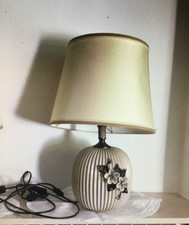 Tolle Nachttischlampe mit