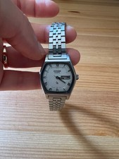 Citizen Quartz CQ –