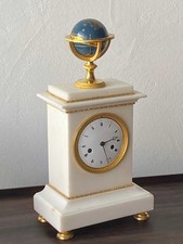 Feine antike französische Pendule mit Himmelsglobus Astronomie