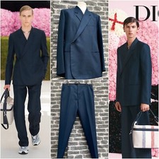 UltraRare & Gorgeous Dior