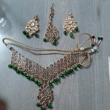 Indisch asiatischer - indisch,