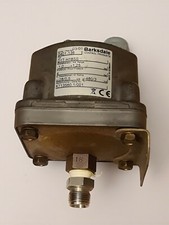 Barksdale D1T-H18SS-ST4 4bar Metall-Membran-Vakuum- und Druckschalter