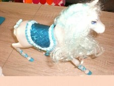 Barbie Rapunzel Hochzeitspferd & 2 Barbie Puppen bespielter Zustand!!