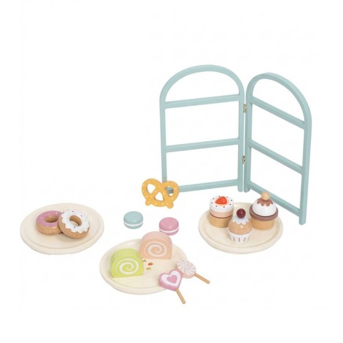 Etagere mit spiellebensmitteln - mit,