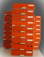 Büro Ablage "HELIT" Schublade, klappbarer AutomatikVerschluss gegen Staub -1 Stk