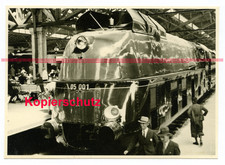 Stromlinienlok 05 001 auf der Jubiläumsausstellung in Nürnberg 1935
