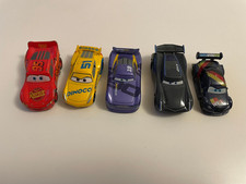 Disney Pixar Cars Tomica Set 5 Spielzeugautos Metall
