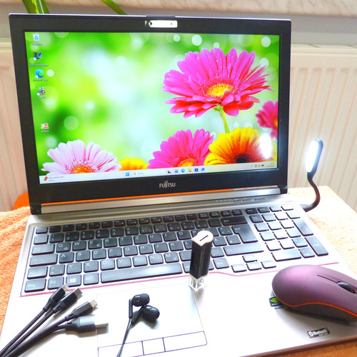 Fujitsu h730 elite - fujitsu,