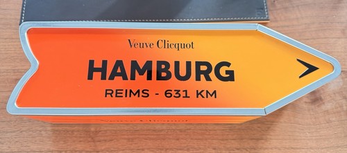 Veuve clicquot hamburg arrow - veuve,