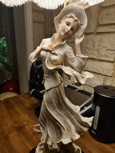 Alte porzellan lampe figur - porzellan,