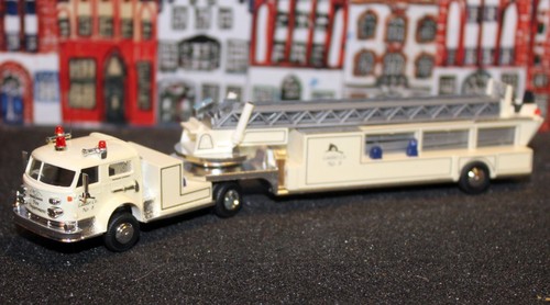 Praline revell american - 1:87,