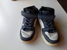 Kinderschuhe