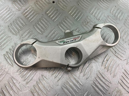 Agusta 800 oberer - f3,