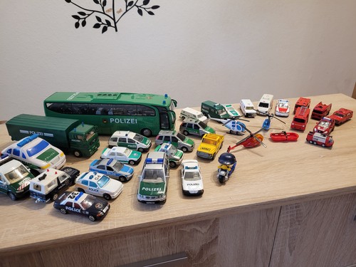 Spielzeugautos rettungsdienst - spielzeugautos,