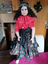 Große Porzellanpuppe 70 cm