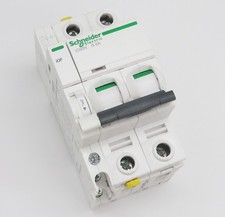 Sicherungsautomat Schneider Electric iC60N B6 LS-Schalter 6A 2p + iOF 1-Wechsler