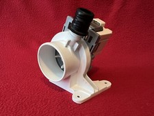 Laugenpumpe - Ablaufpumpe für Waschmaschine AEG Lavamat L 88565 TL Originalteil