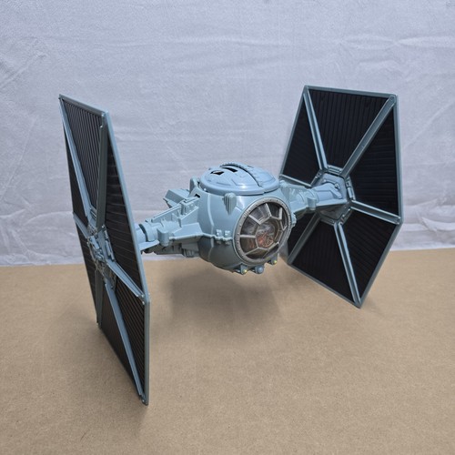 Star wars tie - fighter, power