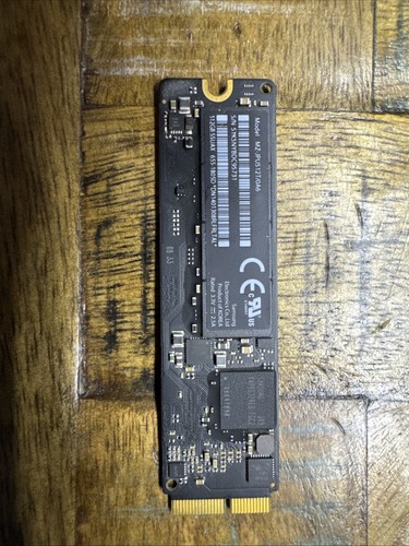 Samsung jpu512t 0a6 - mz-jpu512t/0a6, apple