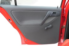 1x VW Polo 6N2 Türverkleidung