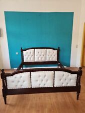 EXTRAVAGANTES BETTGESTELL 160 X 200 HOLZ BRAUN POLSTERBETT BETT POLSTER WEISS