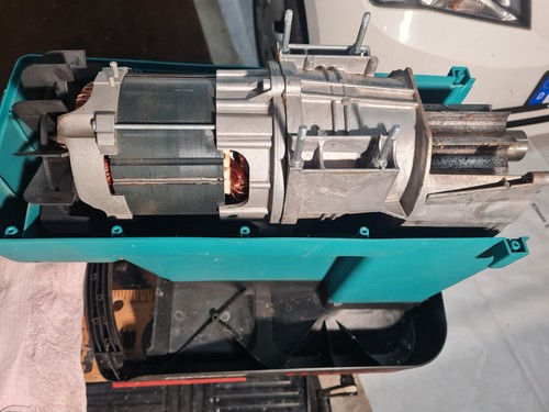 Motor häcksler mit schalter - motor, häcksler,