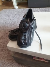 Verkaufe Schuhe Von Rundholz  In Gr.37