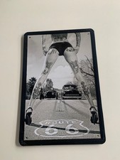 Ontrada Blechschild 30x40cm sexy Pinup Girl Pin up Tattoo Route 66 mit Hot Rod