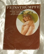 Alte Damen-STRAPS-STRÜMPFE