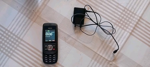 Nokia slide 2220 - slide, vodafone