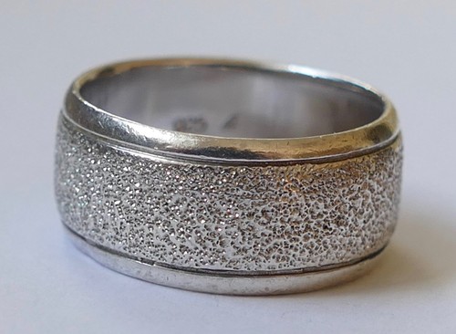 Ring schlicht zeitlos 925