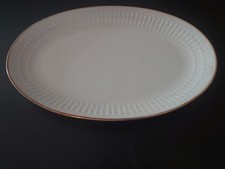 Alte Servierplatte mit Goldrand guter Zustand