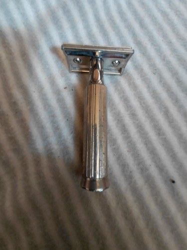 Alter gillette rasierer - gillette,