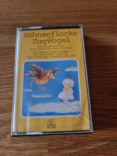 Schneeflocke und zugvogel - schneeflocke,