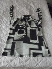 Damen T Shirt mehrfarbig Lang Arm Gr. M C&A Viskose/Elastin