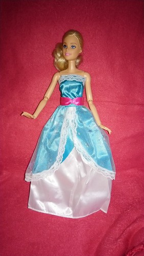 Barbie kleid prinzessin - barbie, belle