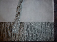 Gardine-weiß-silber -zum binden -auch für Balkontüren!!!!