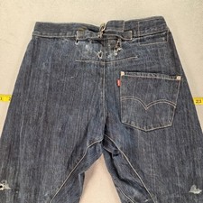 VTG Levis Engineered Jeans