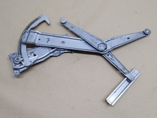 BMW E30 Fensterheber mechanisch 1932393 links Limousine Touring ab 4/88