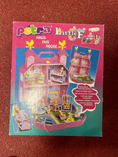 Petra Little Family Haus Puppe