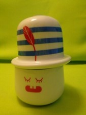 Designer Eierbecher 2 tlg mit Salzstreuer  Pepe and Friends von Thomas mehr da