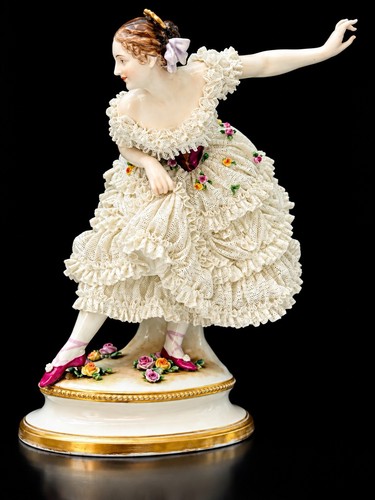 älteste volkstedt figur - Älteste,