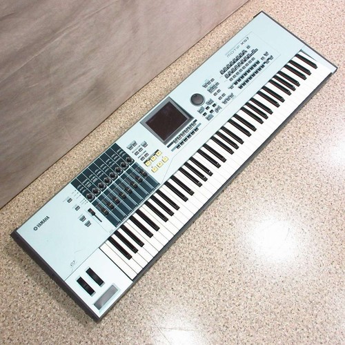 Yamaha motif xs7 key - 76-key, music