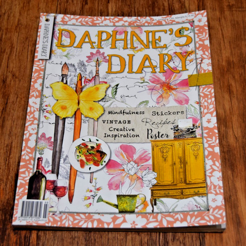 Daphne diary issue - daphne's,