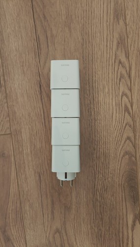 Philips hue smart plug - hue,