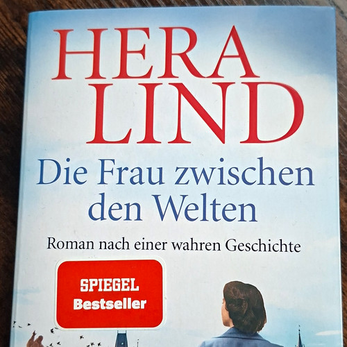 Hera lind die - frau, zwischen