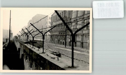 38031887 1000 berlin - 1000,