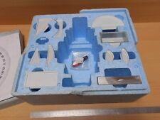 Geometrische Optik: 8 Optikkörper, 1 Küvette u. 1 x Spiegel, Logo PIERRON, gebr.