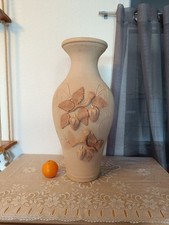 Handgearbeitete Terrakotta-Vase mit Relief, 60 cm, frostfest