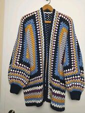 Handarbeit, Strickjacke